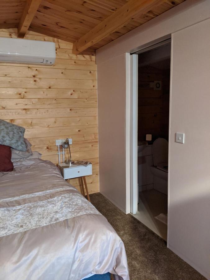 Foxhill Lodges Cantorbéry Extérieur photo