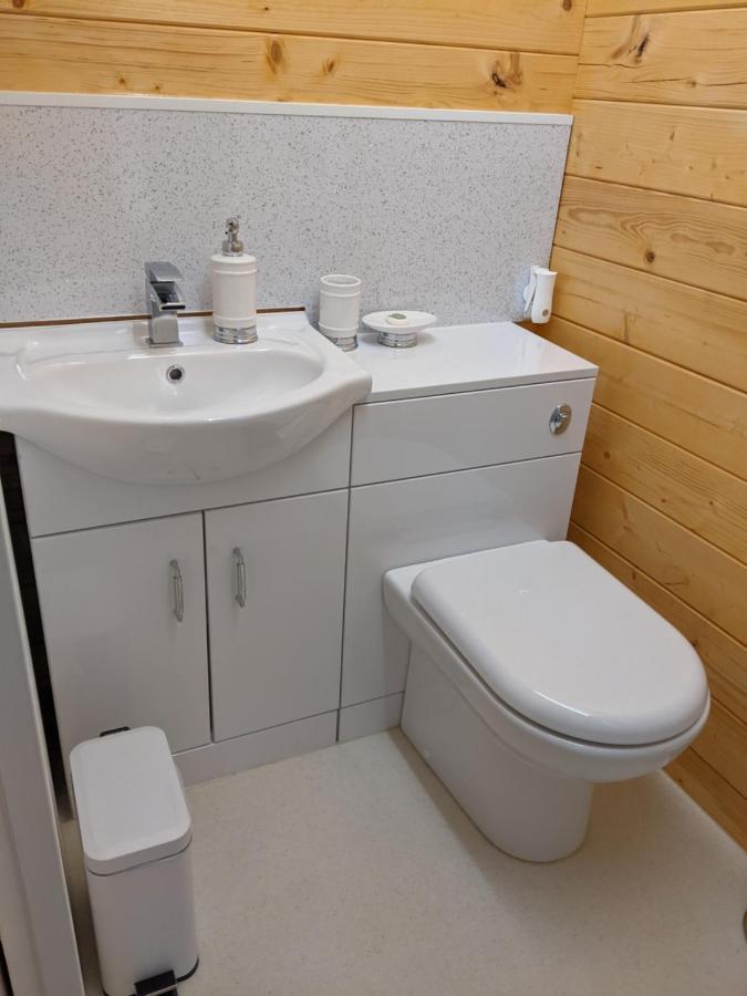 Foxhill Lodges Cantorbéry Extérieur photo